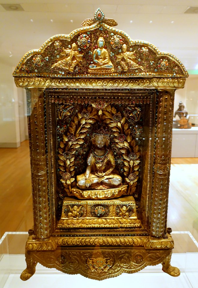 Buddhist shrine, Nepal, c. 1800 AD, embossed bronze sheet with precious stones - Ethnological Museum, Berlin - DSC01861