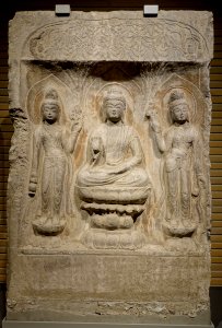 Buddha triad in a niche, Baoqingsi temple, Xi'an, Shaanxi province, China, Tang dynasty, dated 703 AD, limestone DSC08713