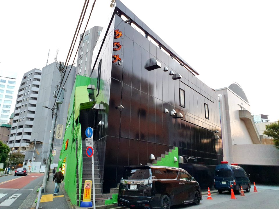 Buildings in Roppongi 4