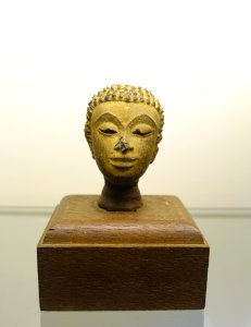 Buddha's head, Thailand, 17th century AD, wood - Museum of Vietnamese History - Ho Chi Minh City - DSC06027