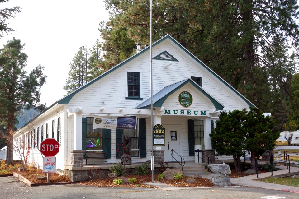 Building - Mount Shasta Sisson Museum - DSC02788