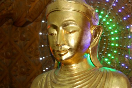 Buddha statue in Chaukhtatgyi Buddha temple Yangon Myanmar (25)