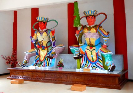 Buddhist nunnery in Lingshan, Hainan - 05