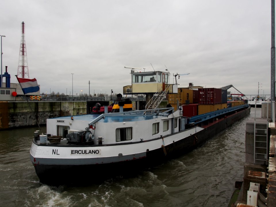 Erculano (ship, 1973) ENI 02313803 Van Cauwelaertsluis Port of Antwerp pic1