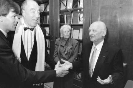 Eredoctoraten UvA J. W. B. Polak en Charles B. Timmer (r), Bestanddeelnr 934-1651