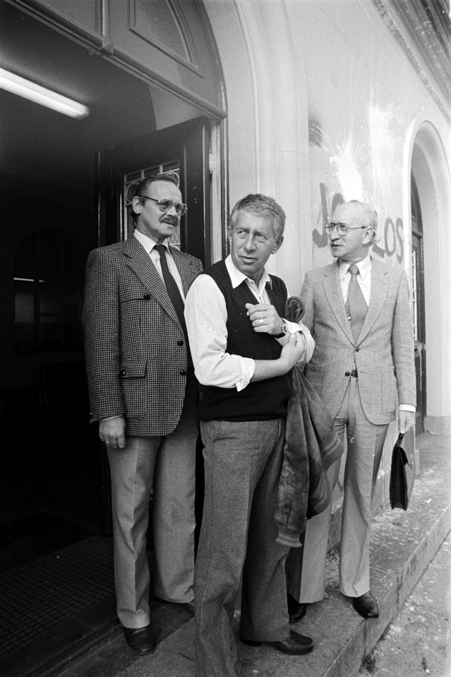 Enkele leden van de Ondernemingsraad van Ford Nederland, v.l.n.r. B. Elwerding (, Bestanddeelnr 931-7179