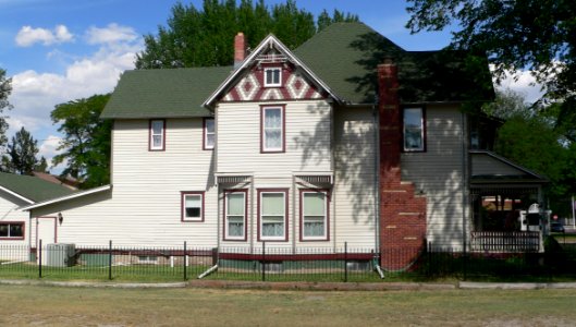 Ennis-Handy house (Goodland, KS) from W 1