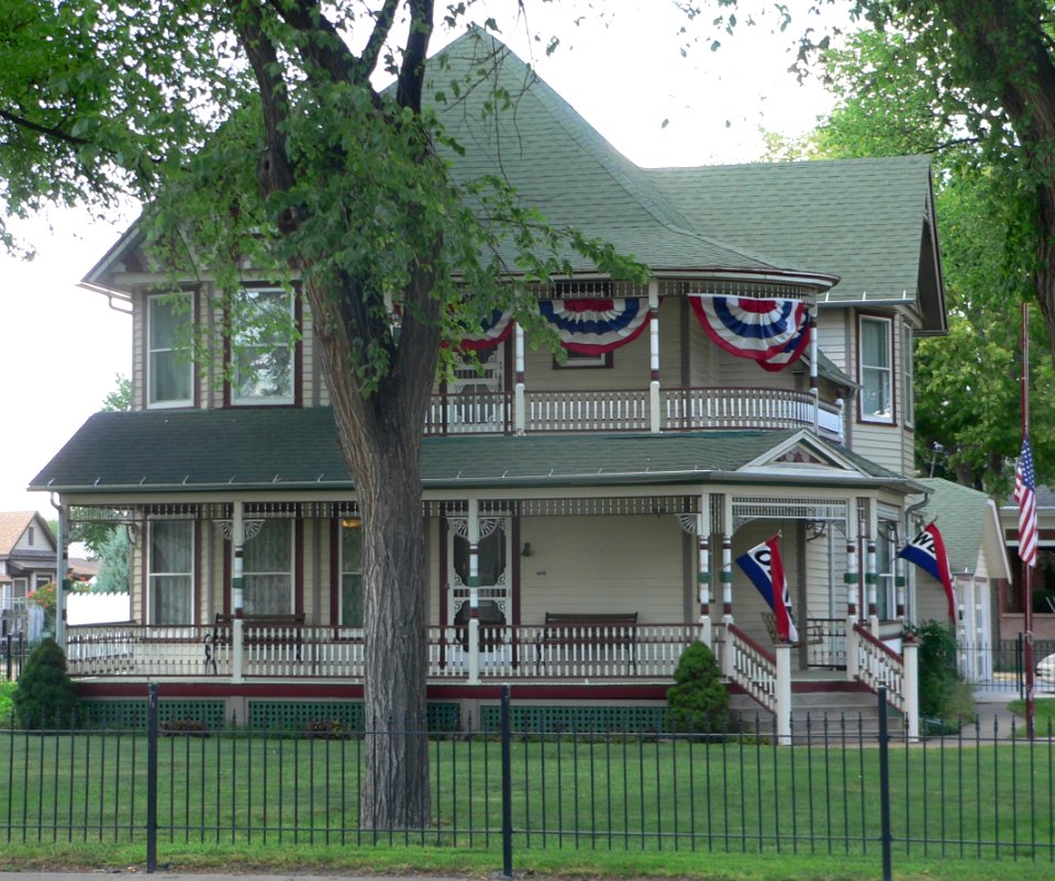 Ennis-Handy house (Goodland, KS) from SSE 1