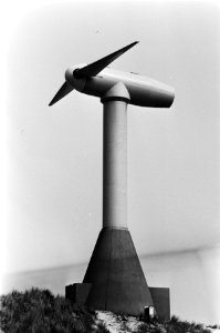 Enorme windmolen in Petten, Bestanddeelnr 931-4187