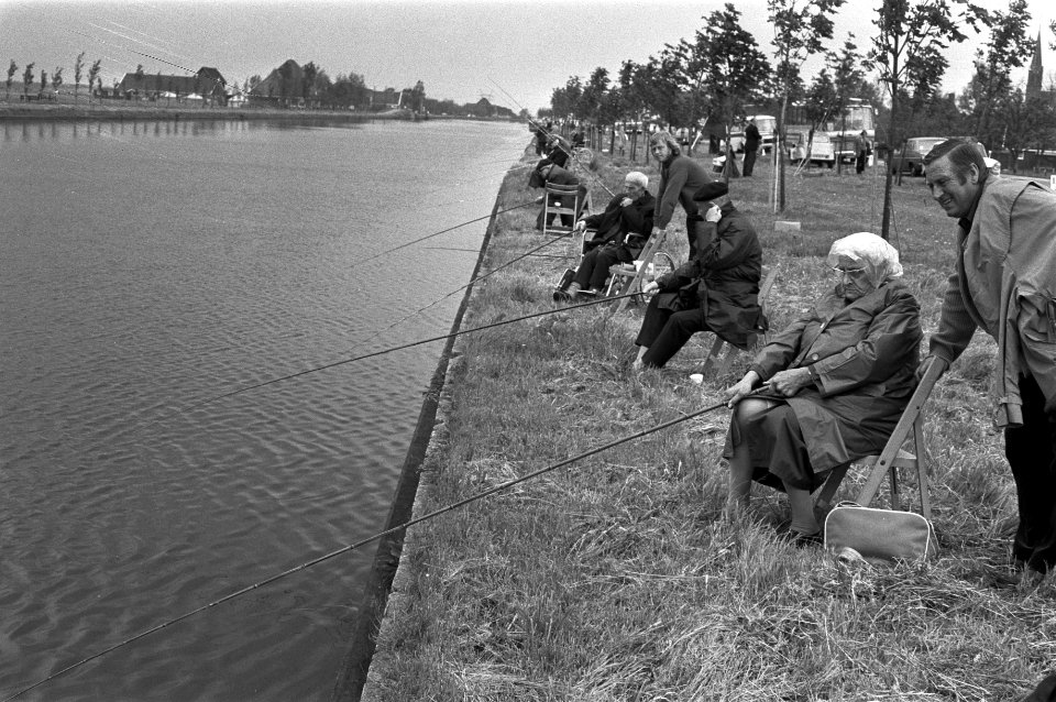 Enkele bewoners van het Amsterdamse verpleeg- en verzorgingshuis Flevohuis tijde, Bestanddeelnr 925-6386