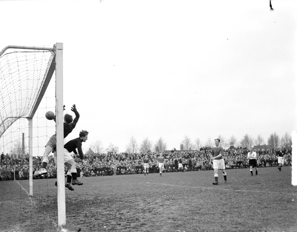 Enschedese Boys tegen Enschede 0-0, Bestanddeelnr 903-1447