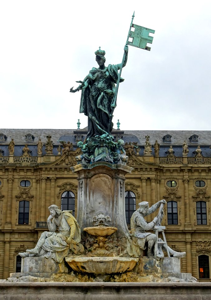 Frankoniabrunnen - Würzburg, Germany - DSC05274