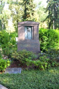 Frankfurt-Fechenheim, Friedhof, Grab B i-9 Müller