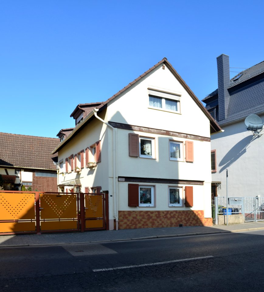 Frankfurt-Seckbach, Wilhelmshöher Straße 177