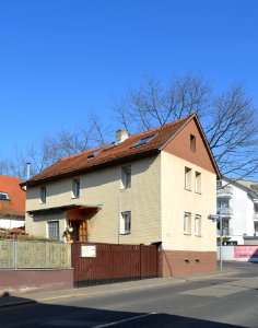 Frankfurt-Seckbach, Wilhelmshöher Straße 185