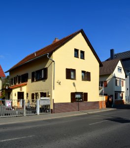 Frankfurt-Seckbach, Wilhelmshöher Straße 175