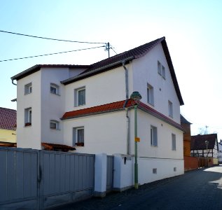 Frankfurt-Seckbach, Zentgrafenstraße 1