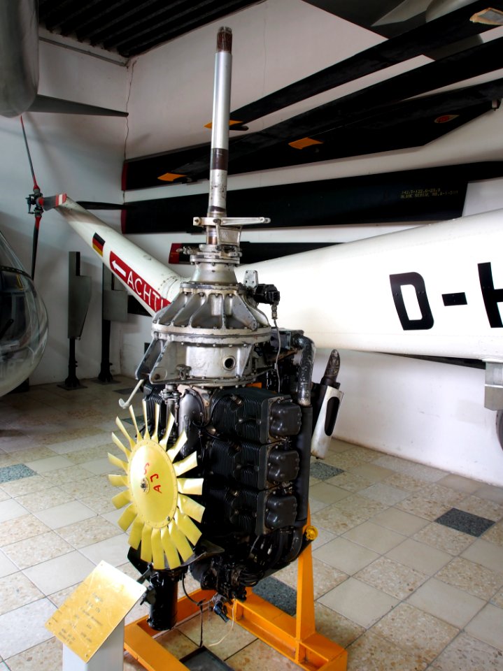 Franklin 6V4 178 (1952) used in Hiller UH-23 and Sikorsky S-52 at Flugausstellung Hermeskeil, pic1