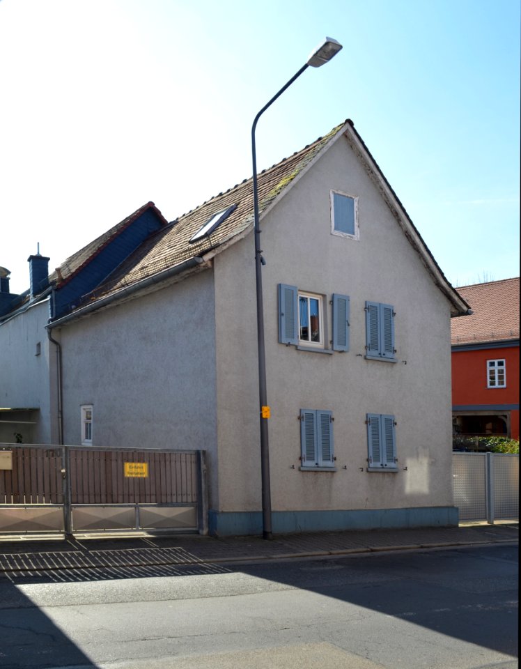 Frankfurt-Seckbach, Wilhelmshöher Straße 168 (1)