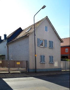 Frankfurt-Seckbach, Wilhelmshöher Straße 168 (1)