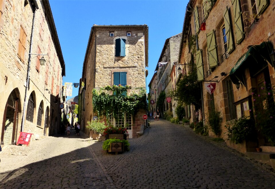 Roadway house street