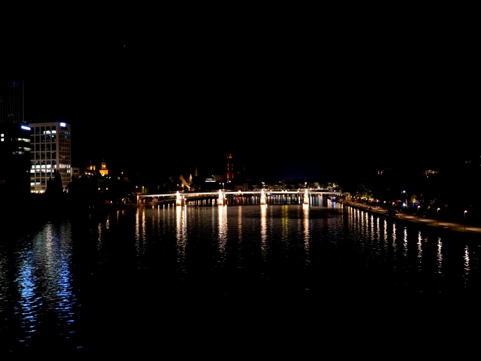 Frankfurt am Main city center at night 2019-09-13 03