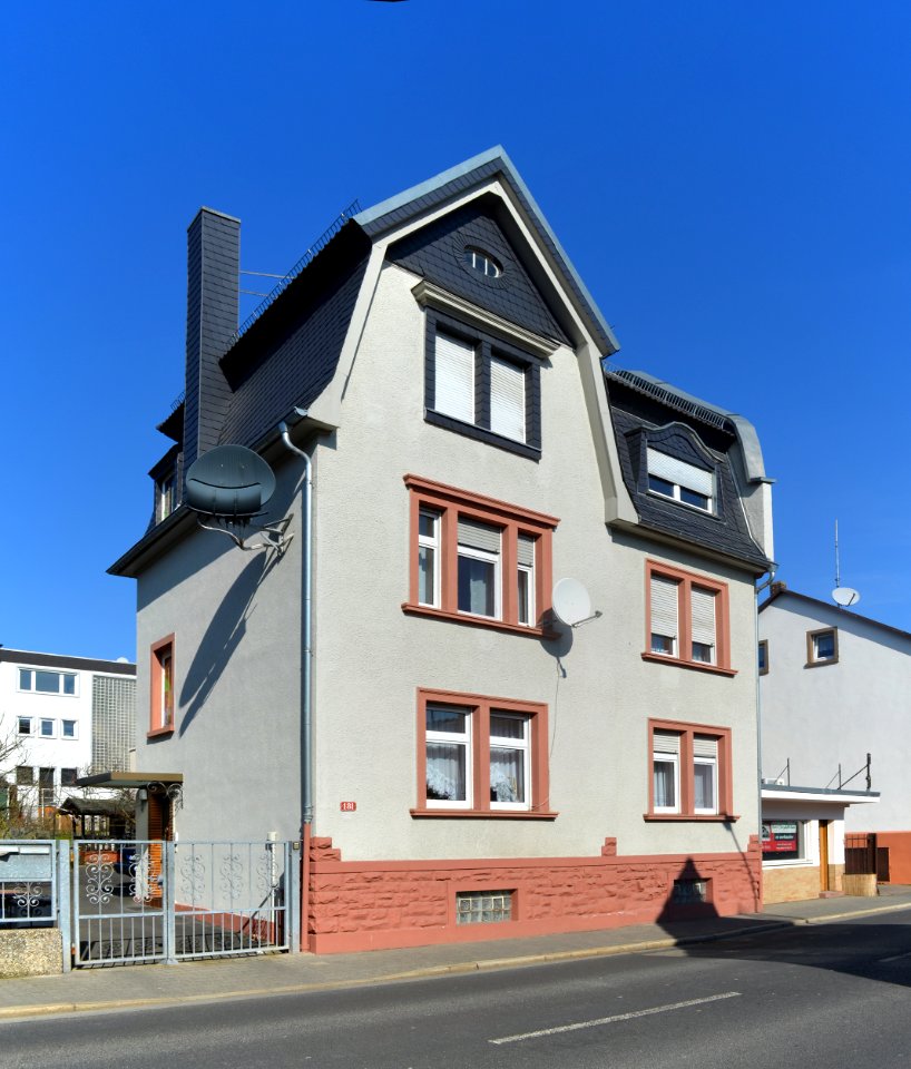 Frankfurt-Seckbach, Wilhelmshöher Straße 181