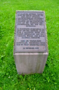 Gernsheim, Europa-Garten, Vertriebenendenkmal, Detail