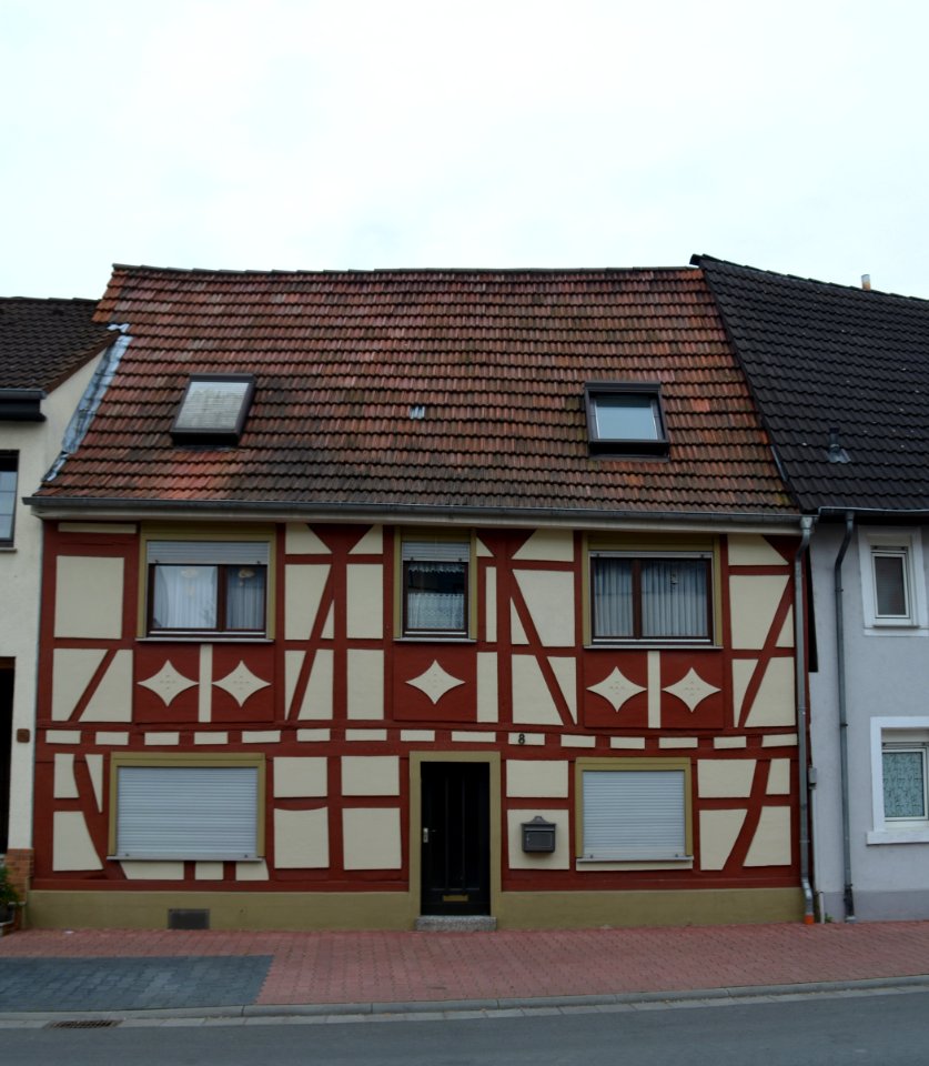 Gernsheim, Im Rosengarten 8