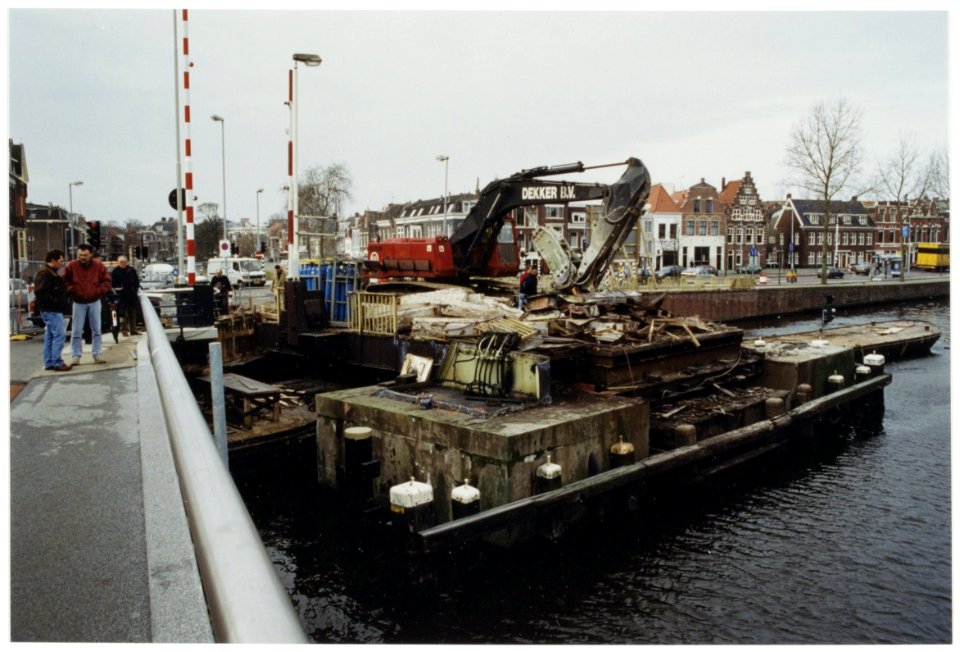 Gesloopte Langebrug over het Spaarne