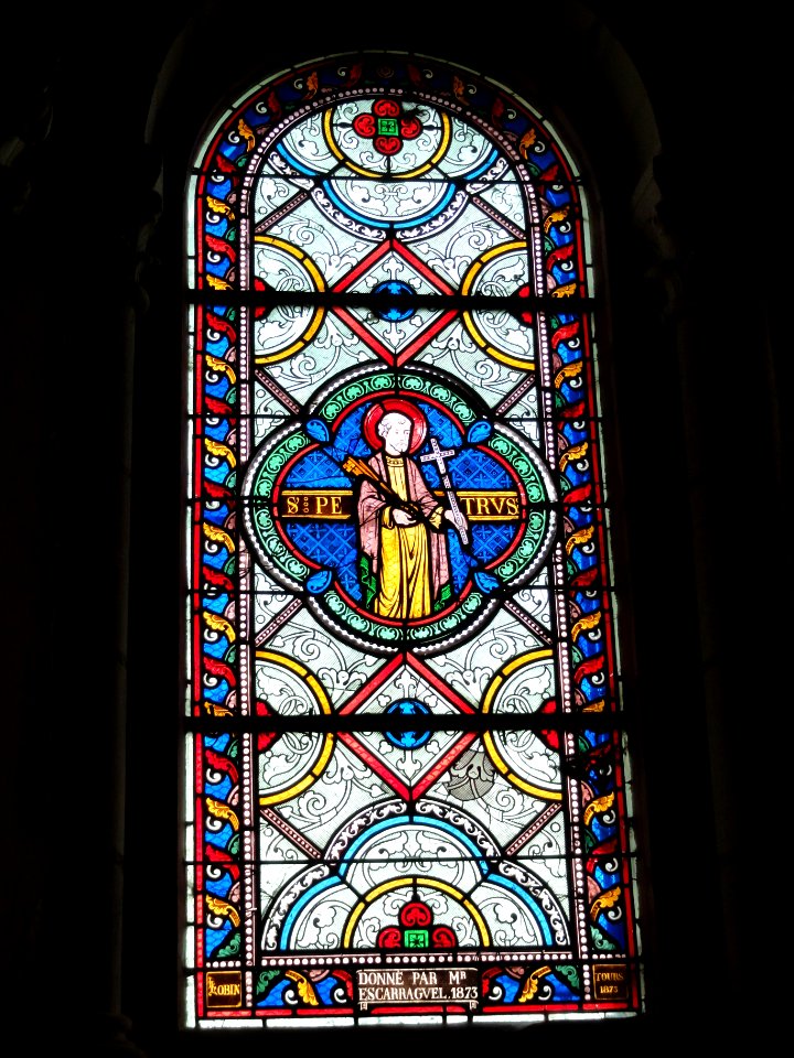 Ingrandes-sur-Vienne (Vienne) église, vitrail St.Pierre