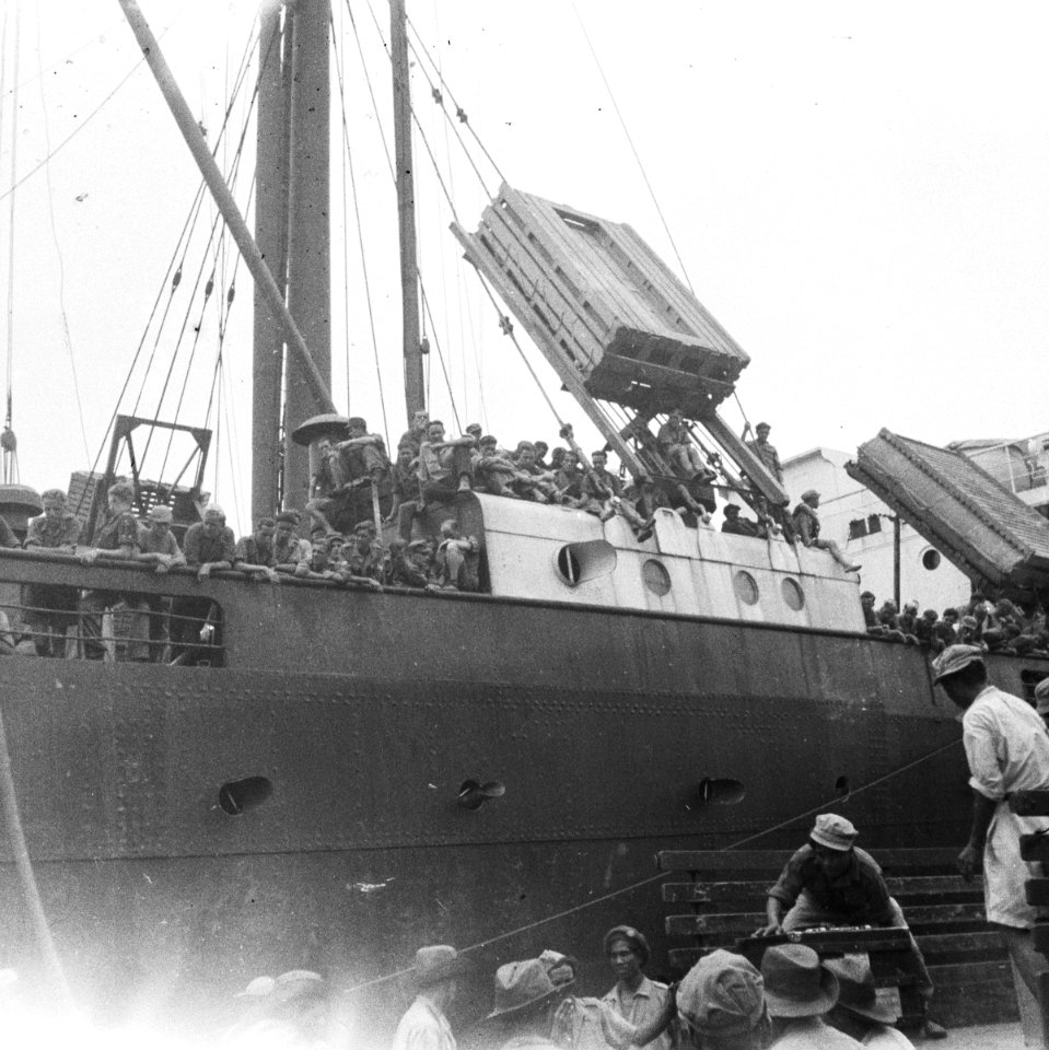 Indonesië, Borneo, Bandjarmassin, Bestanddeelnr 1547-5-2