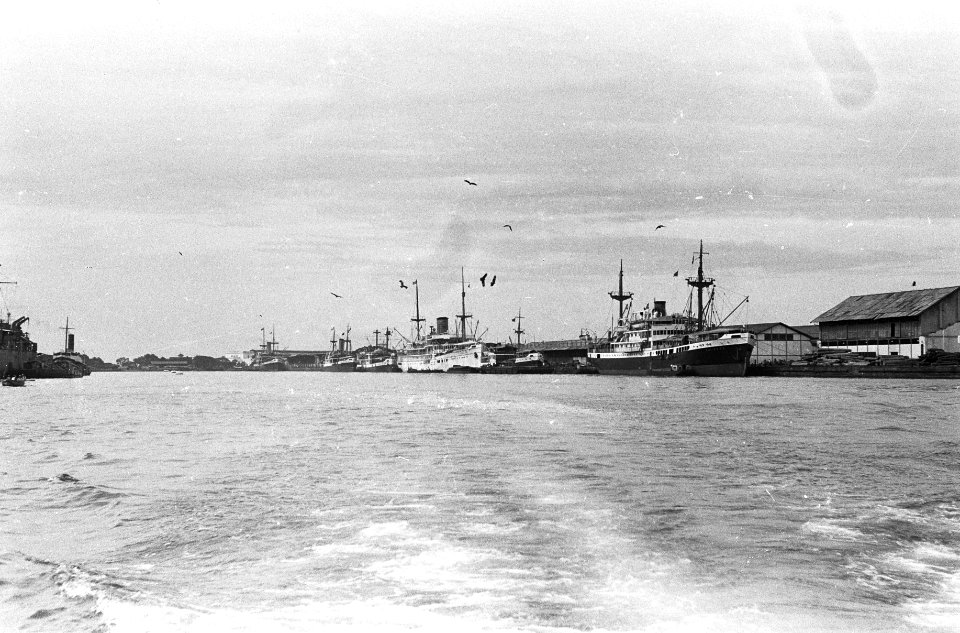 Indonesië, Java, Tandjong Priok, Bestanddeelnr 1560-2-2