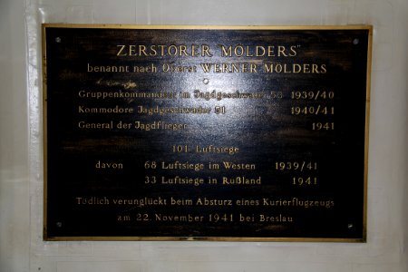 Informationsschild im Zerstörer Mölders im Deutschen Marinemuseum Wilhelmshaven