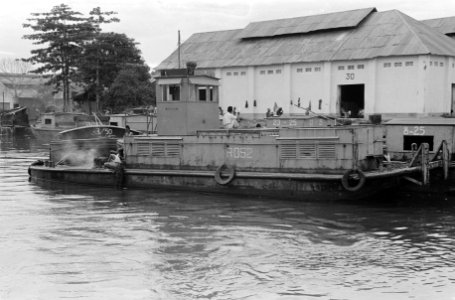 Indonesië, Java, Tandjong Priok, Bestanddeelnr 1560-3-2