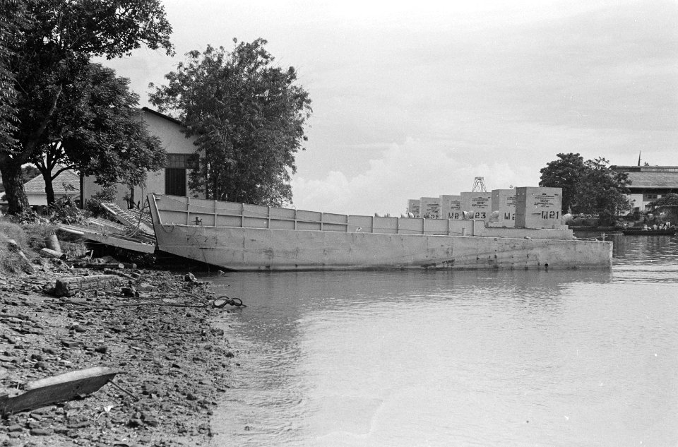 Indonesië, Java, Tandjong Priok, Bestanddeelnr 1560-1-4