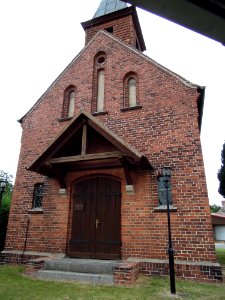 Kirche Köpnick -Südansicht- im August 2020