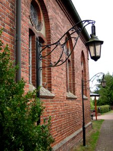 Kirche Köpnick -Westfassade- im August 2020