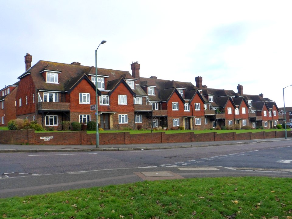 King George VI Mansions, Court Farm Road, West Blatchington (November 2013) (3)