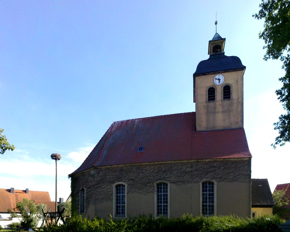 Kirche Selbitz -Nordansicht Pano aus vier Einzelbildern, PaniniProj- im Juli 2020