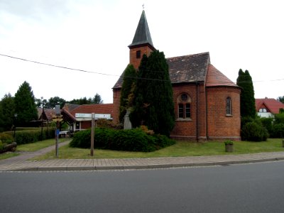 Kirche Köpnick -Ostansicht- im August 2020