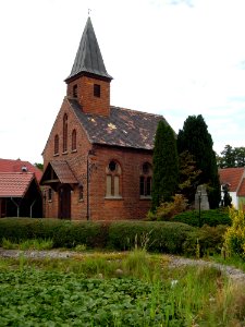 Kirche Köpnick -Südostansicht Fern Hochkant- im August 2020