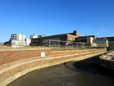 King Alfred Leisure Centre, Kingsway, Hove (Rear Elevation to King's Esplanade) (January 2017) (1)