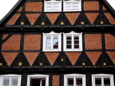 Kirchplatz 3