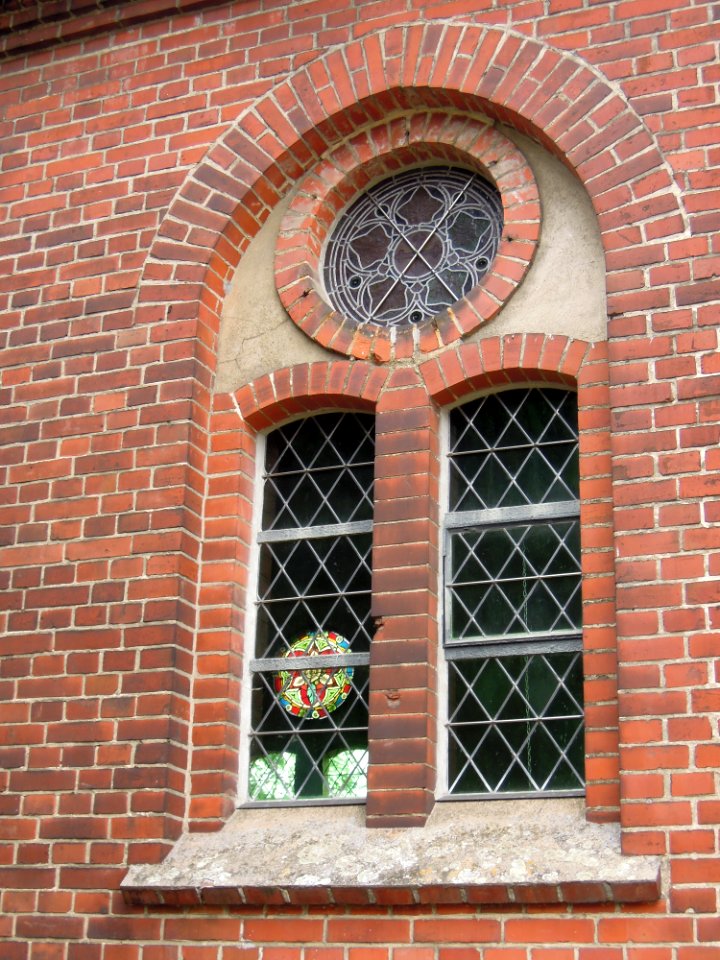 Kirche Köpnick -Ostfassade chorseitiges Saallicht- im August 2020
