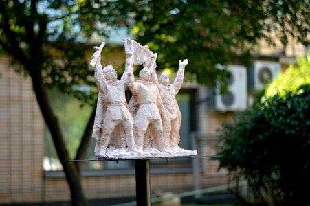 Moscow sculpture kids