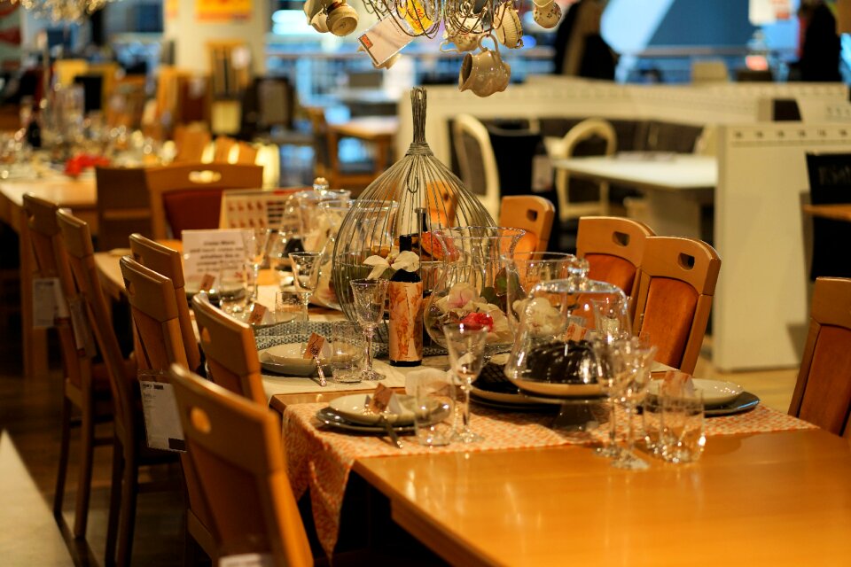 Restaurant food bar