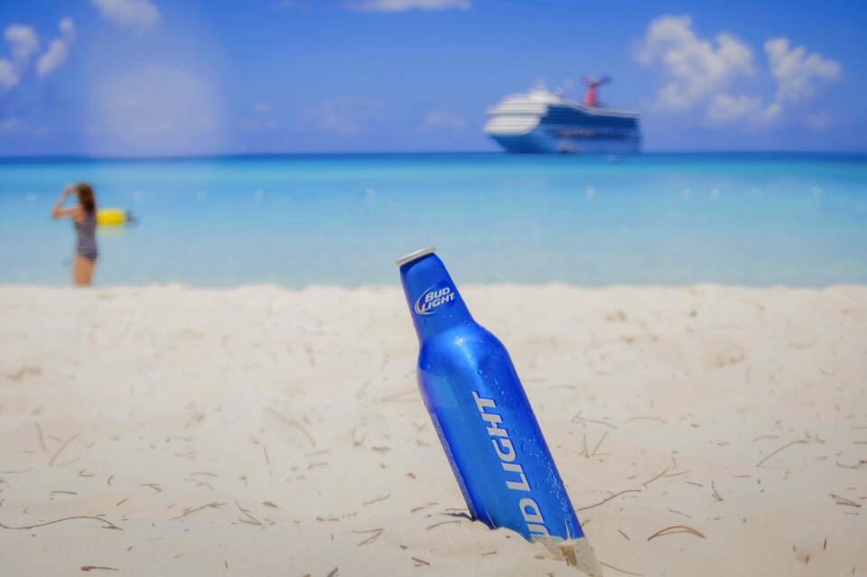 Alcohol bud light drinks