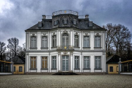 Architecture places of interest historically