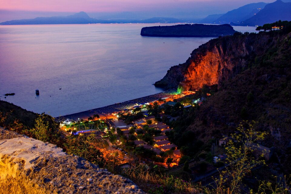 The sea of night sunset horizon